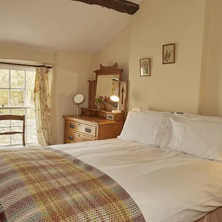 Holiday home 2 Bed In High Sz136 *