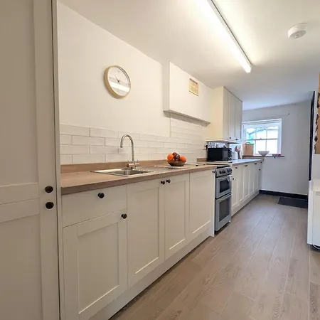 2 Bed In High Sz136 Holiday home